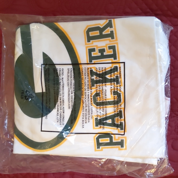 Green Bay Packers T Shirt - Picture 2 of 2